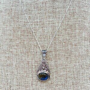 💖 Estate Item! Sterling Green Labradorite Necklace